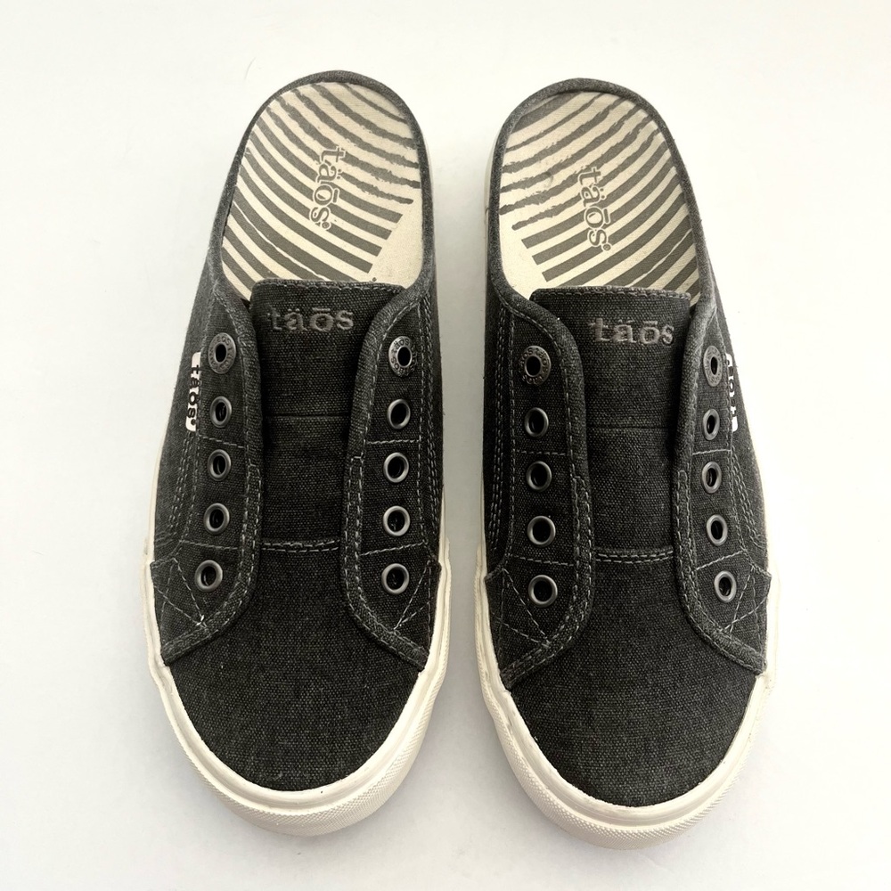 Taos Womens EZ Soul Slip On Canvas Sneakers Shoes size 8 black/grey